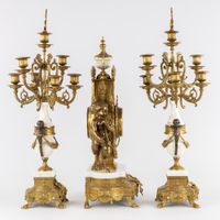 Ensemble de cheminée en trois pièces, composé d’une horloge … (photo 3)