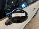a sticker on the side of a car that says vaauto
