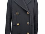 une photo d'un manteau noir de la marque Peale sur un mannequin
