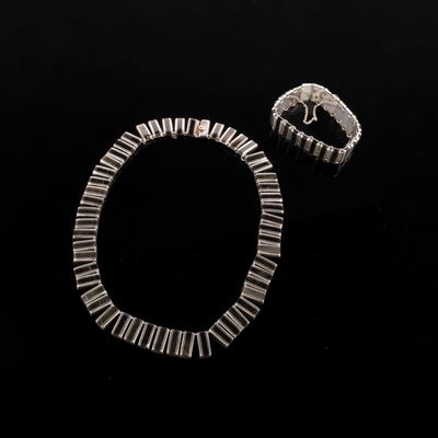 Demi-parure en argent (800e) comprenant un collier à franges… - Photo 1