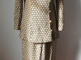 une image d'un costume de mannequin sur un mannequin mannequin mannequin mannequin mannequin mannequin mannequin mannequin mann