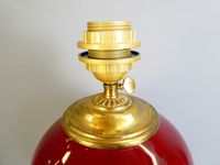 Vase sang de bœuf monté en lampe, de forme ovoïde, monture e… (photo 5)