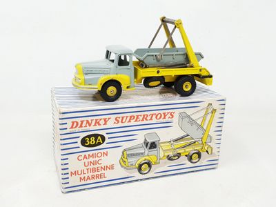 DINKY FRANCE réf 38A camion Unic multi-benne Marrel, spécime…