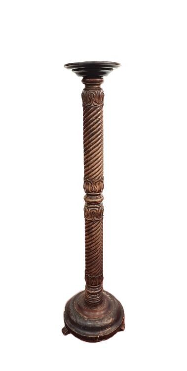 Objets d'art & Curiosités