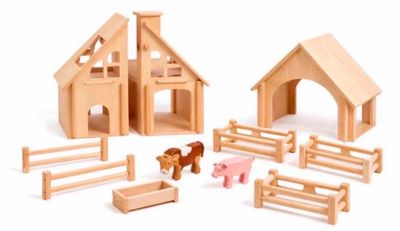 un ensemble de ferme en bois comprenant un cheval et une grange