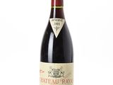 bouteille de Château Royal Grand Cru Grand Cru Grand Cru Grand Cru Grand Cru Grand Cru Grand Cru Grand Cru Grand Cru Grand