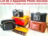 tout un tas de modèles d'appareils photo posés sur une table