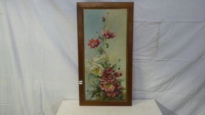 a picture of a picture of a bird and flowers