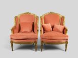 paire de fauteuils de style louis xvi