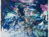 une peinture abstraite aux couleurs bleues et violettes sur fond blanc