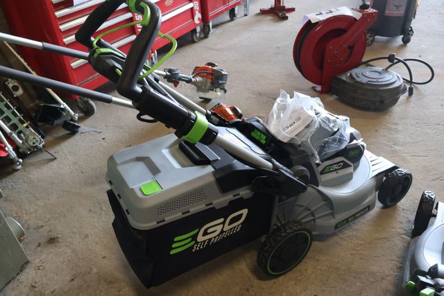 Machine NEUVE : EGO – Tondeuse sur batterie LM1900E-SP, avec batt...