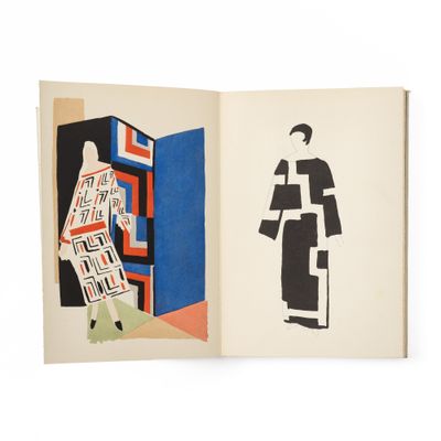 un livre ouvert avec la photo d'un homme et d'une femme
