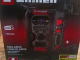 a close up of a box with a radio inside of it