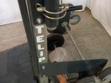 a machine that is sitting on the floor in the room