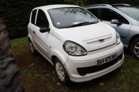 1 voiture sans permis - MICRO CAR blanche