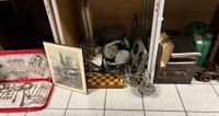 Lot de brocante : bidon vintage, porte revue en bois, balanc…