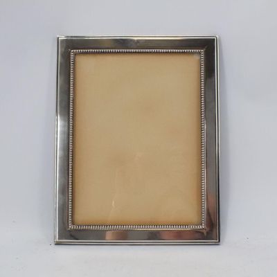 silver plated picture frame with beaded edge