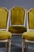 Suite de six chaises en hêtre mouluré, sculpté et relaqué bl… (photo 3)