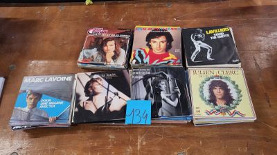 150 disques 45T (varieté française)