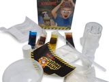 Le contenu d'un kit scientifique comprend un bec, un tube et un sac.