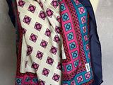 an image of a scarf on a mannequin mannequin mannequin mannequin mannequin mannequin mannequin mannequin mann