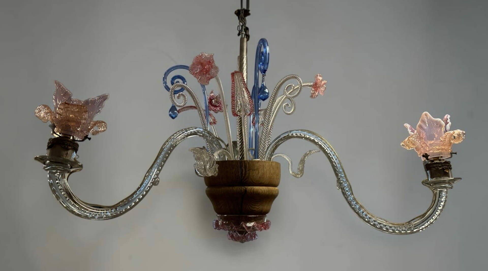 MURANO Lustre en verre à trois bras de lumières H : 60 cm D : 120 cm (manque une tulipe)