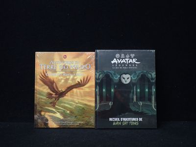 deux livres placés l'un à côté de l'autre