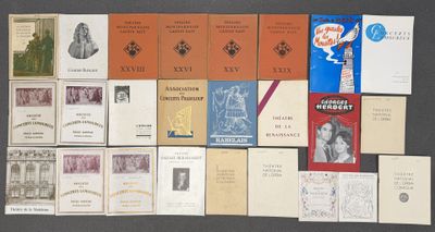 Lot de programmes de théatre.