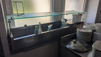 VITRINE réfrigérée SARO avec plateau en verre (froid positif…