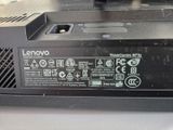 une image d'un ordinateur portable Lenovo équipé d'un disque dur