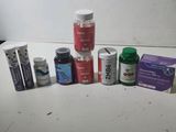 de nombreux types de vitamines sur la table