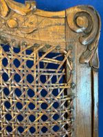 Chaise en bois anturel mouluré et sculpté assise et dossier … (photo 4)