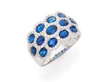 une bague en saphir et diamants, signée Van Cleef