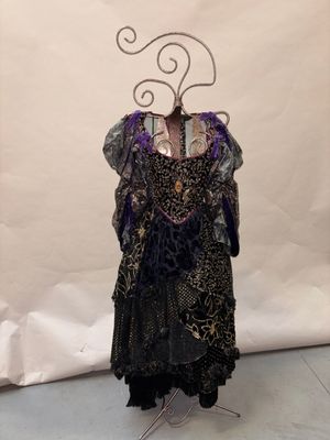 OPERA de Lyon, Robe de la Reine de la nuit de la Flûte encha…
