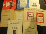 un grand nombre de livres posés sur une table