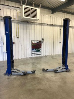 1 pont élévateur 2 colonnes FOG type : 444 9501, 3,2T, de 20…