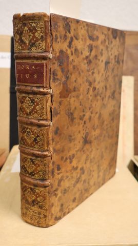Q. Horatius FLACUS ex recensione & cum notis atque emendationibus...