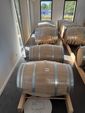 Lot comprenant 7 futs (de 225 à 400 litres).
- Un fut de 350 litr