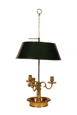 166 Lampe dite de bouillote à trois bras de lumière à décor …