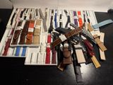 de nombreux modèles de montres différents dans un coffret