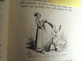 un livre sur lequel figurent les photos d'une femme et d'un homme