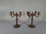 paire de candélabres anciens en laiton sur base en marbre