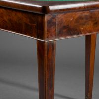 Table à jeux en acajou et placage d’acajou (fentes, chocs, s… (photo 3)