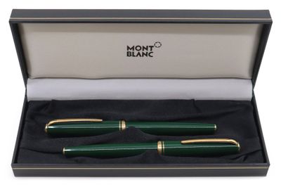 Coffret cadeau comprenant un stylo plume et un stylo roller Mont Blanc de couleur verte