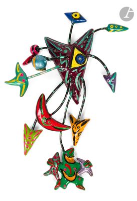 sculpture murale en métal multicolore représentant un oiseau et un poisson