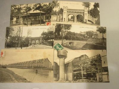 quatre anciennes cartes postales sur lesquelles figurent des photos de bâtiments