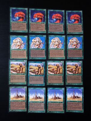 beaucoup de cartes sur la table