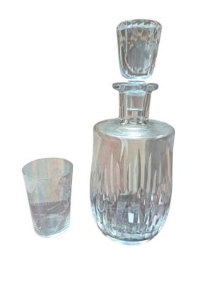 Lot cpt une carafe en cristal taillé BACCARAT et un verre en…