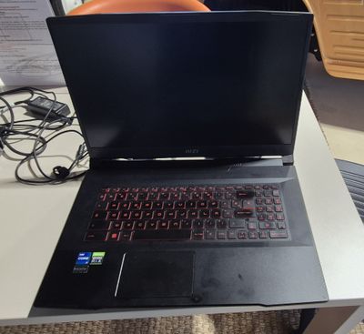 Ordinateur portable MSI (mot de passe Uriel)