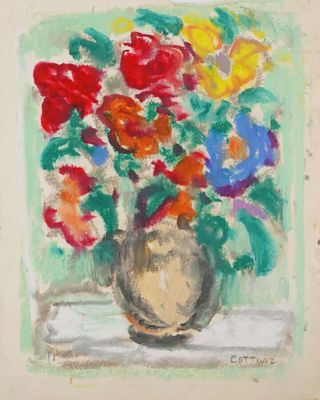 tableau représentant un vase de fleurs posé sur une table, sur fond vert